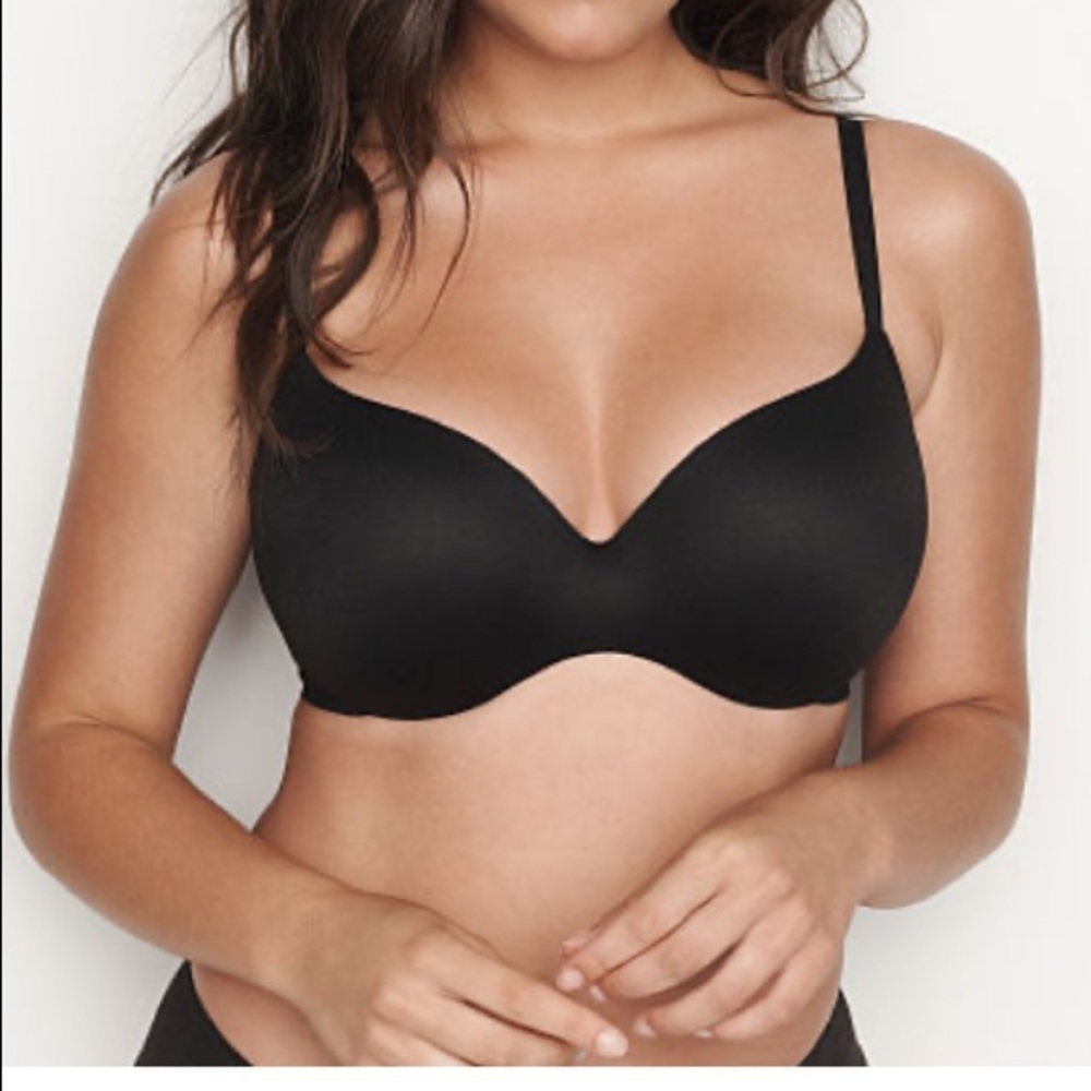 Victoria’s Secret dark blue full coverage bra